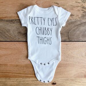 $2 Rae Dunn baby bodysuit 0-3m unisex baby onesie kids girl boy tshirt